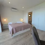 Alta Vista *