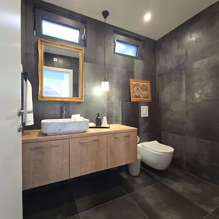 Adria Horizon Villa Bast